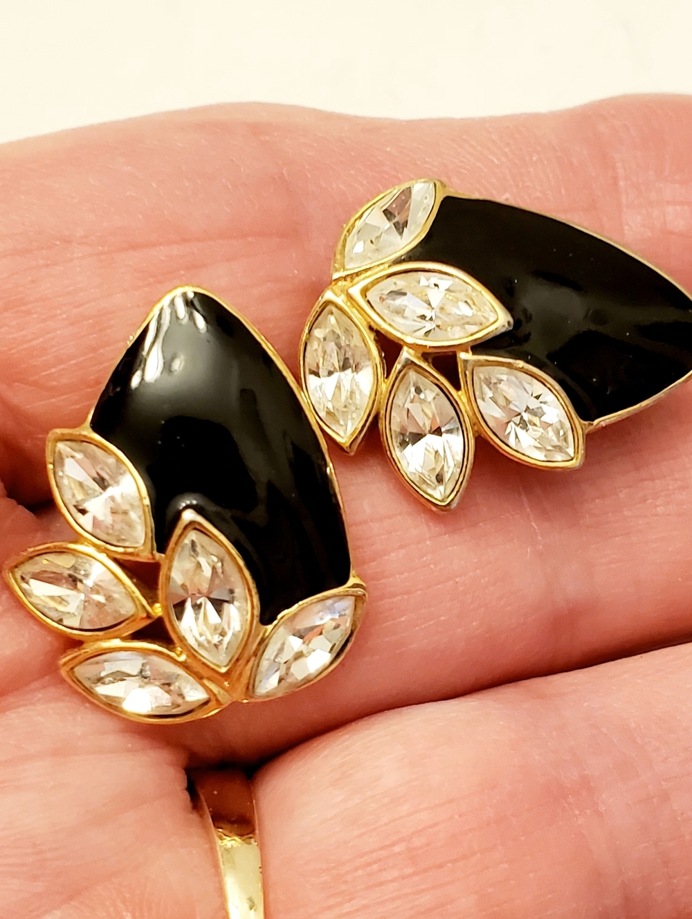 TRIFARI Gold-Tone Black Enamel & Crystal Leaf Post Earrings, Beautiful Condition